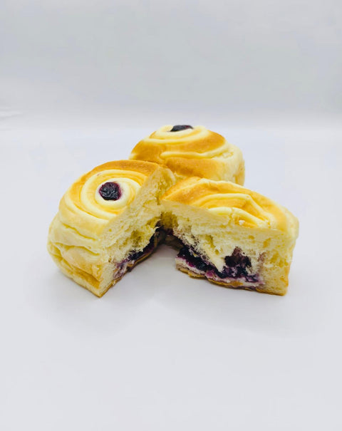 CREAM CHEESE BLUEBERRY FILLING BUNS (NEW)