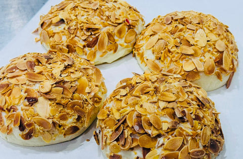 NON FRY DONUT - CRUNCHY ALMONDS (NEW)