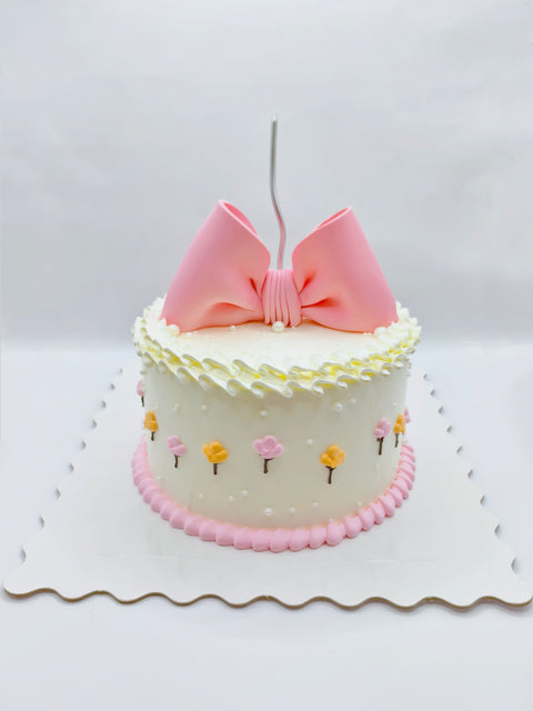 Simple birthday cake 3